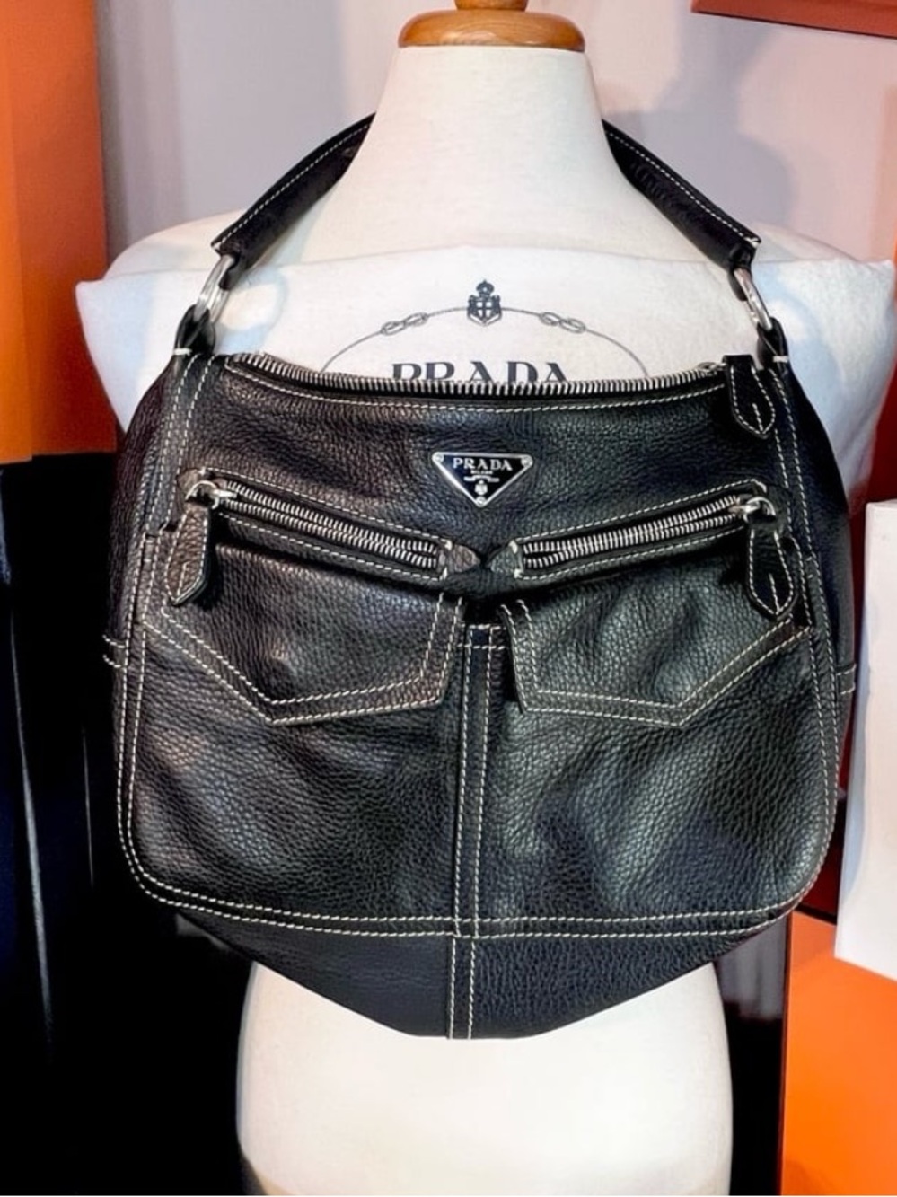 Prada⭐️Black Nylon and Leather Buffalo Pocket Shoulder bag! RARE! Offers!